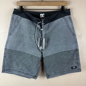 NWT DC Black and Gray Swim Trunks Shorts Plymouth Hybrid Size 32